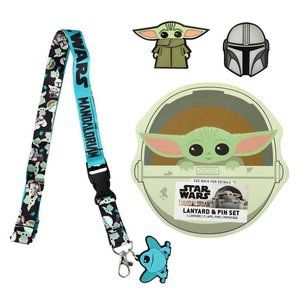 Star Wars Mandalorian Grogu Lanyard Keychain Lapel Pin Novelty Box Gift Set